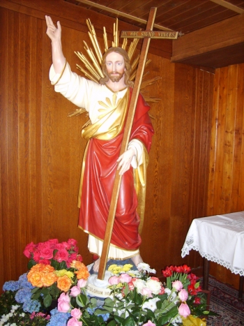 Jesus mit Kreuz